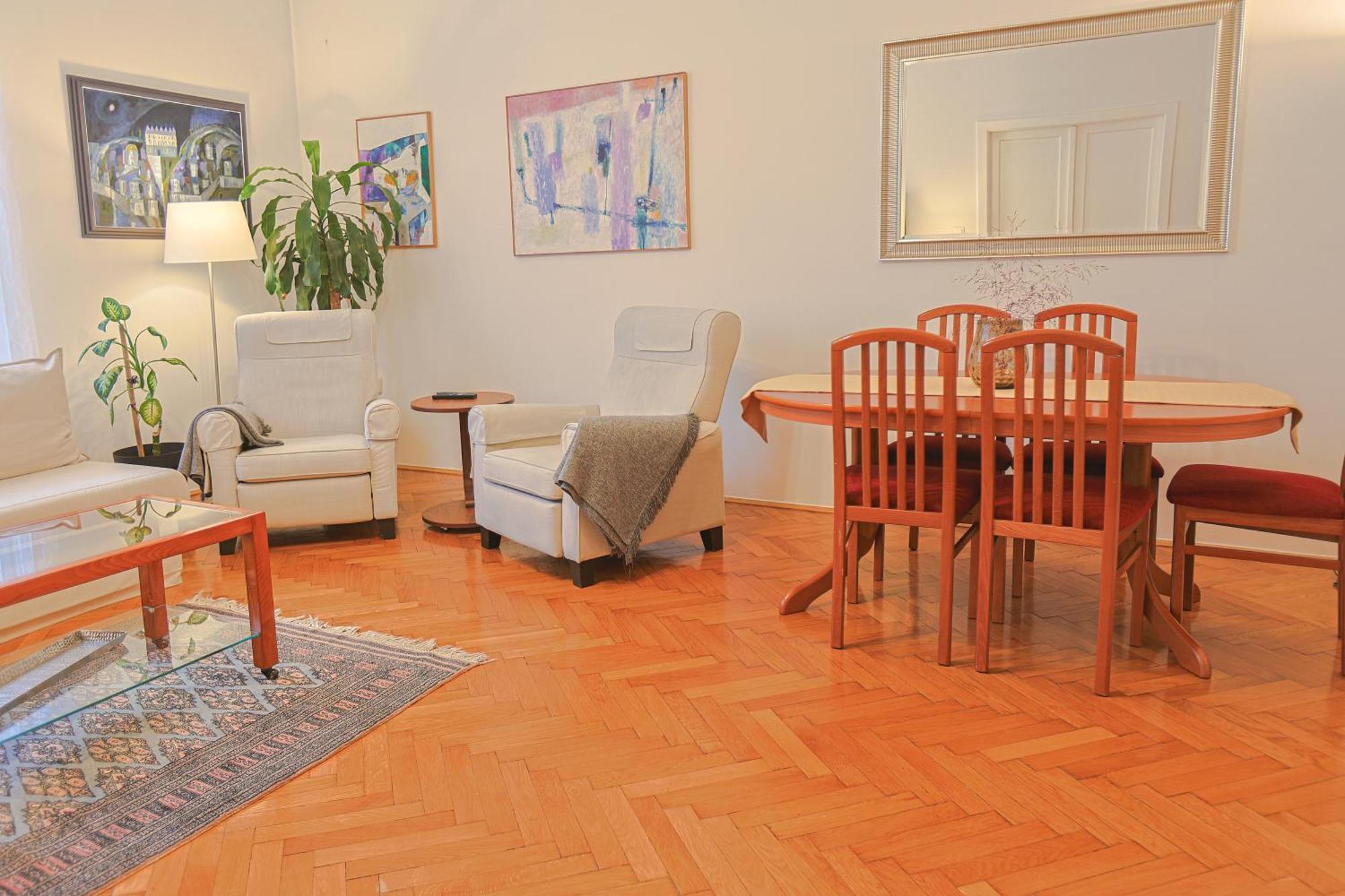Apartment Tesa Delight -top Position-